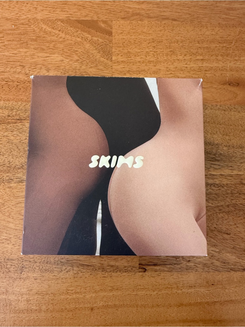 SKIMS Butt Enhancing Shapewear Lifting Short Onyx Size S NWT